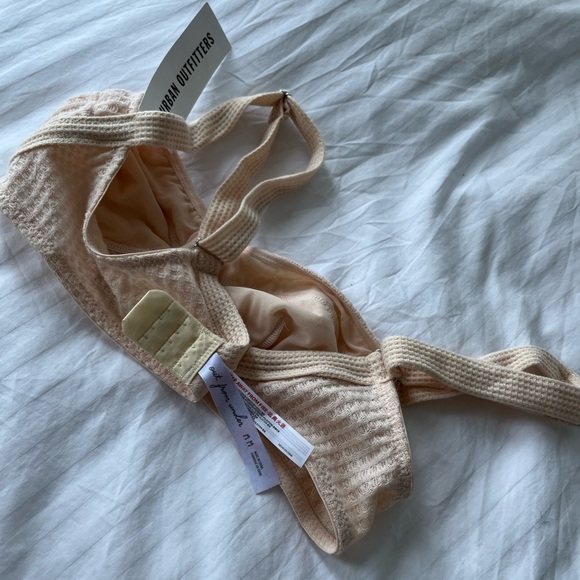 Out from under bra - Picture 3 of 4